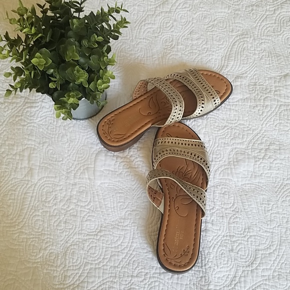 Naturalizer N5 Comfort Sandals - Picture 1 of 5